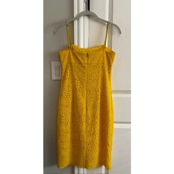 Trina Turk Bright Yellow Lace Twist Bow Sheath Dress Size 0 - Picture 5 of 8